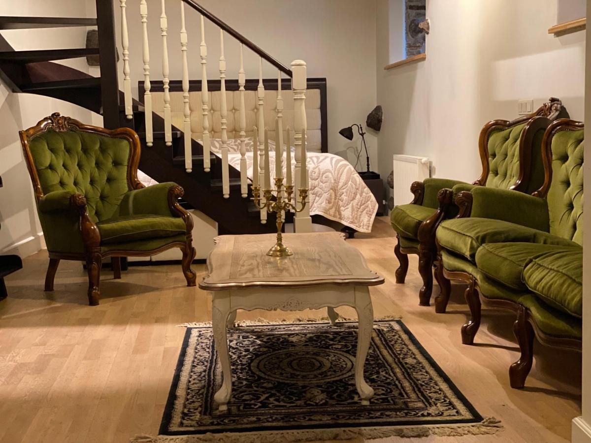 Exclusive Gaono Apartment In The Heart Of Old Town Vilnius Luaran gambar