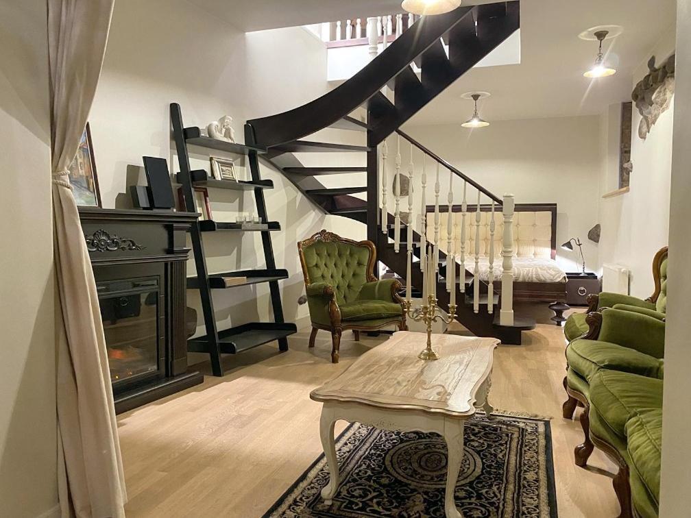 Exclusive Gaono Apartment In The Heart Of Old Town Vilnius Luaran gambar