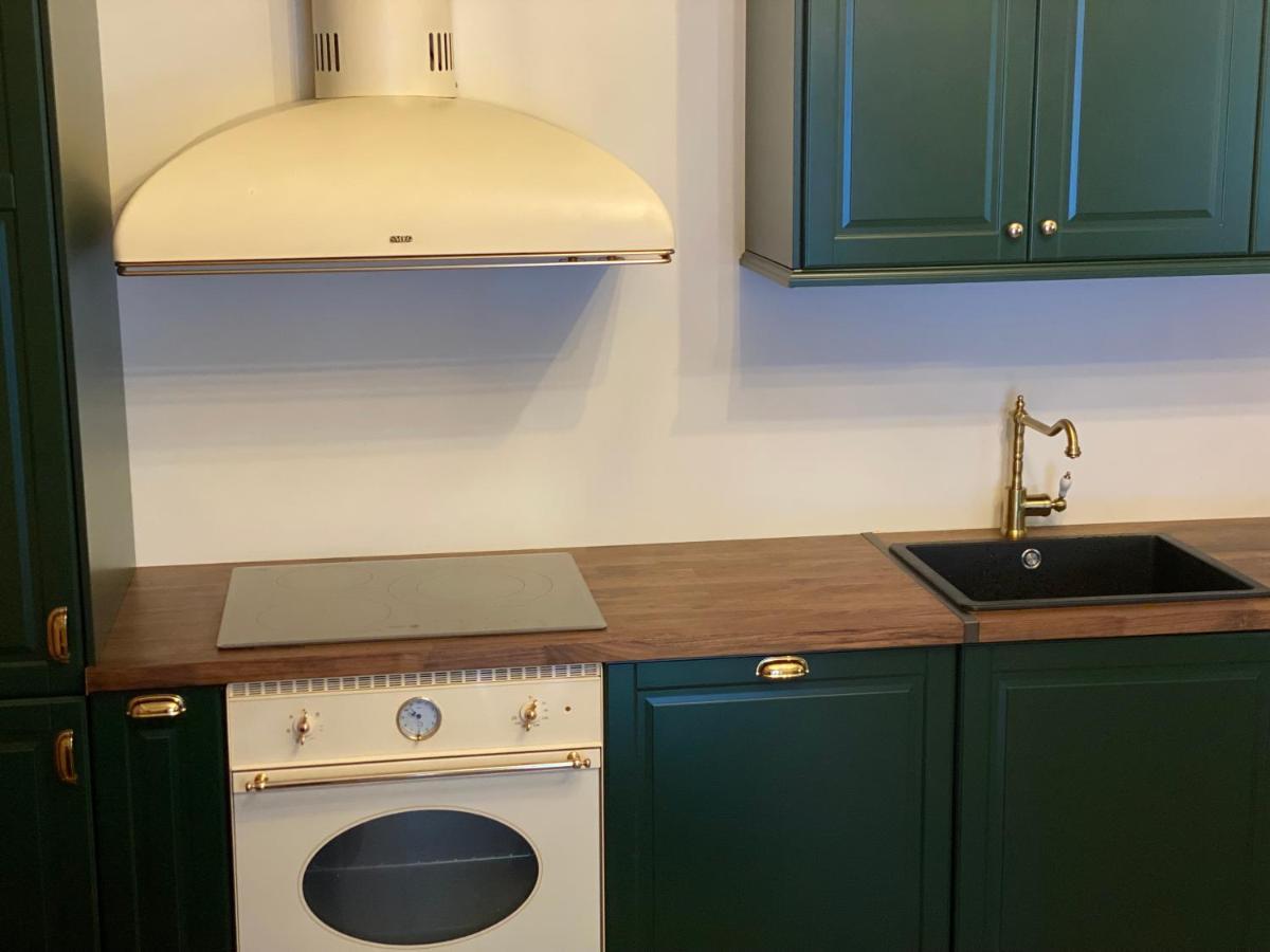 Exclusive Gaono Apartment In The Heart Of Old Town Vilnius Luaran gambar