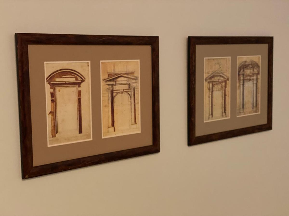 Exclusive Gaono Apartment In The Heart Of Old Town Vilnius Luaran gambar
