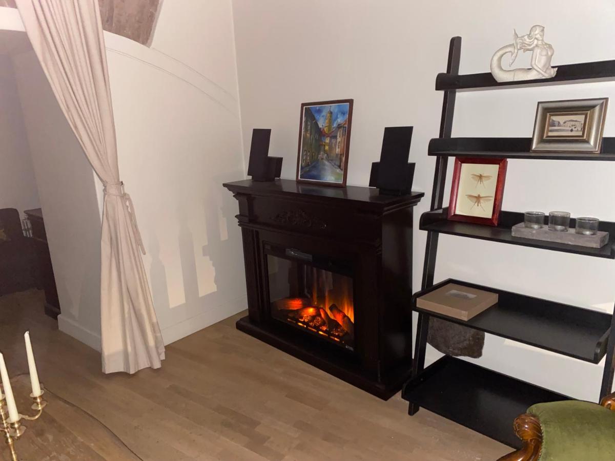 Exclusive Gaono Apartment In The Heart Of Old Town Vilnius Luaran gambar